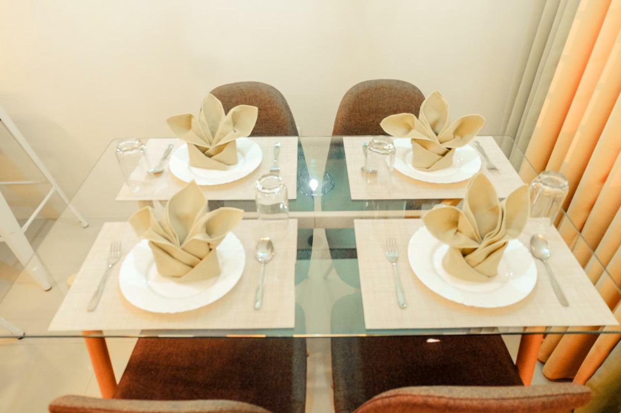 Fully Furnished Apartment With Netflix And Wifi Batangas Buitenkant foto